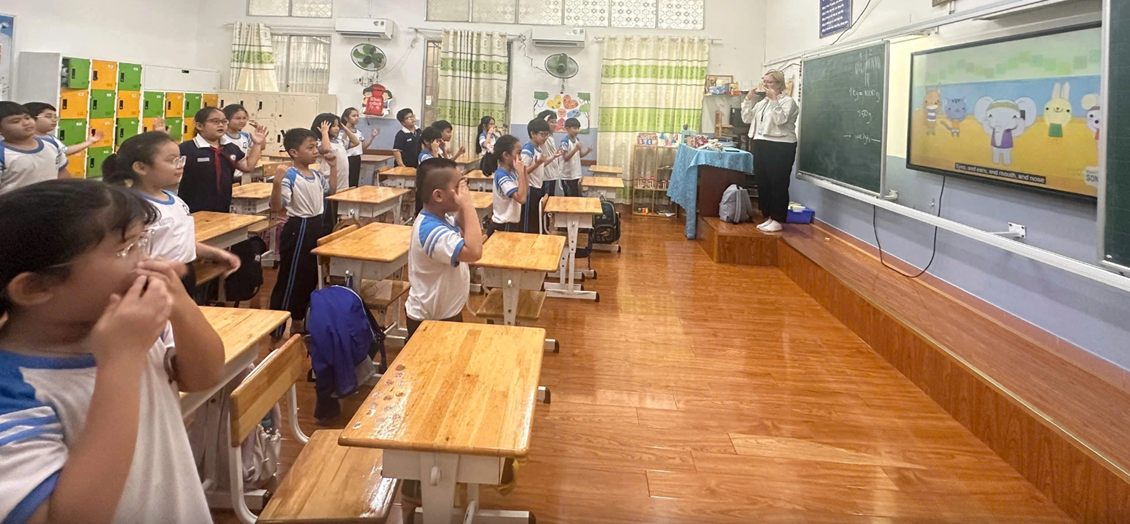 Lớp học tiếng Anh tăng cường của Trường tiểu học Phan Văn Trị